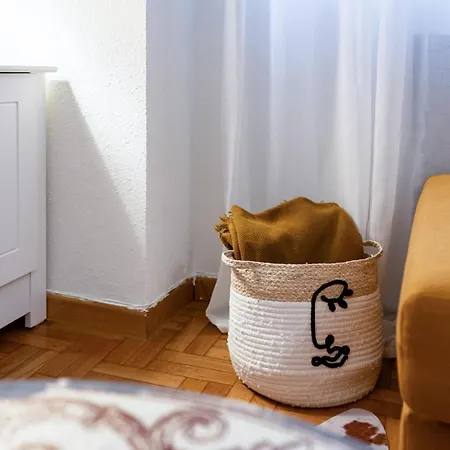 Primera Linea De Playa Con Plaza De Garaje Y Wifi Gijón