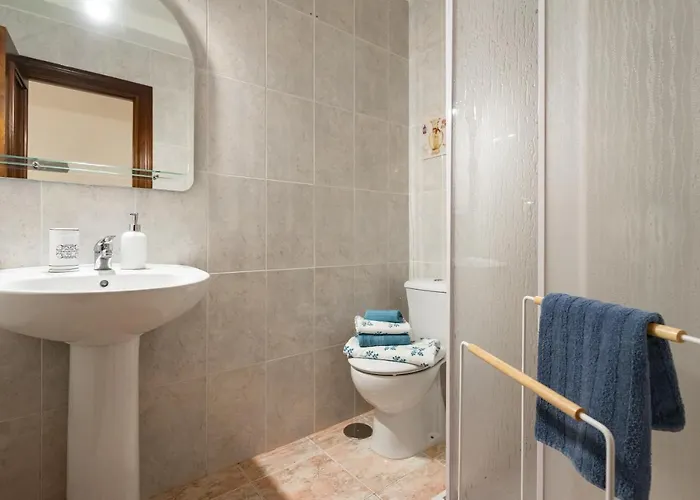 Primera Linea De Playa Con Plaza De Garaje Y Wifi גיחון