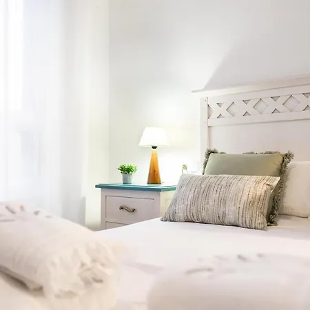 Primera Linea De Playa Con Plaza De Garaje Y Wifi Gijón