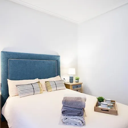 Primera Linea De Playa Con Plaza De Garaje Y Wifi Lägenhet